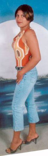 Date this sensual Honduras girl Ana from  N3000