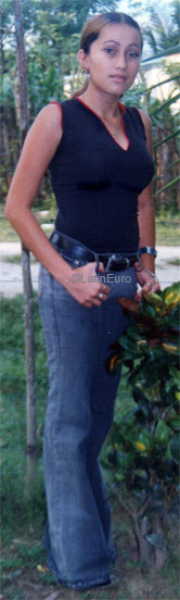 Date this lovely Honduras girl Delmis from  N3293