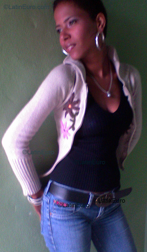 Date this passionate Any Country girl Wendy- from  N329