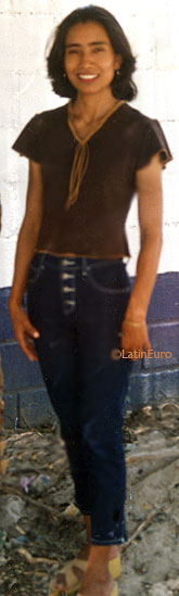 Date this funny Honduras girl Daysi from Choloma N3310