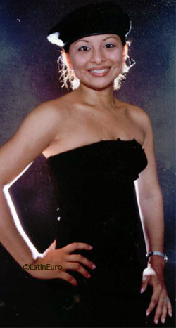 Date this athletic Honduras girl Emerita from  N3386