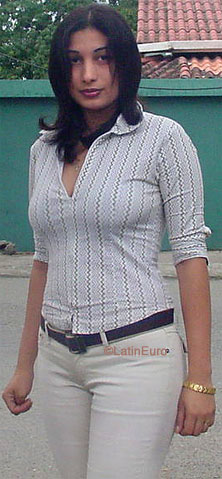 Date this hot Honduras girl Dania from San Pedro Sula N3565