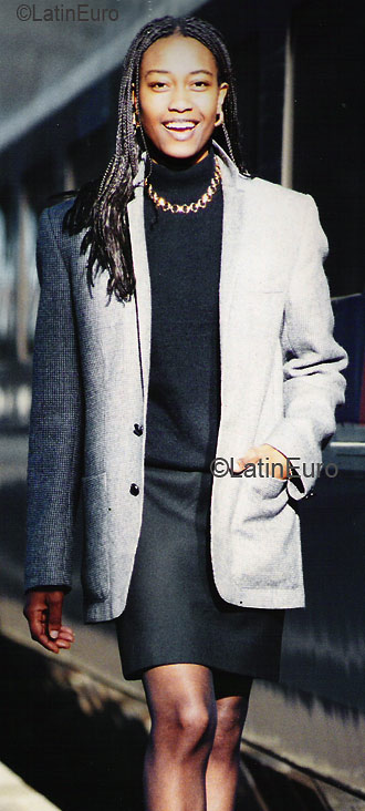 Date this charming Any Country girl Luhanne from  N729