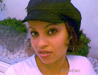 Date this sensual Brazil girl Emanuele from SAO PAULO B6215