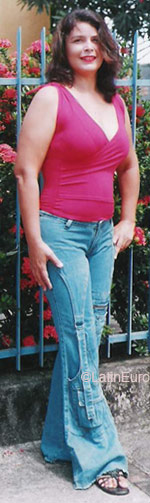 Date this foxy Brazil girl Isabelle from  B6335