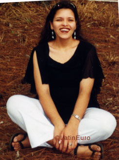 Date this athletic Brazil girl Fabricia from ARCOS B6818