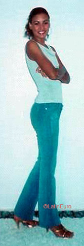 Date this cute Brazil girl Elaize from CUIABA B7490