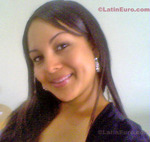 stunning Colombia girl  from Cartago C8407