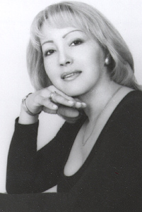 Date this tall Colombia girl Mercedes from Bogota C150