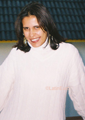 Date this fun Brazil girl Glaucia from SAO PAULO B9985