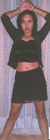 Date this cute Brazil girl Leticia from JACANA B9857