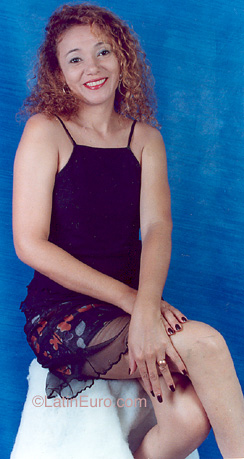 Date this fun Brazil girl Lusimar from CRATO B9922