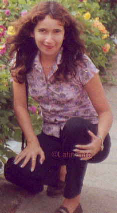 Date this happy Brazil girl Maria from  B9969