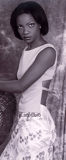 Date this funny Brazil girl Sonia from CONTAGEM B9957