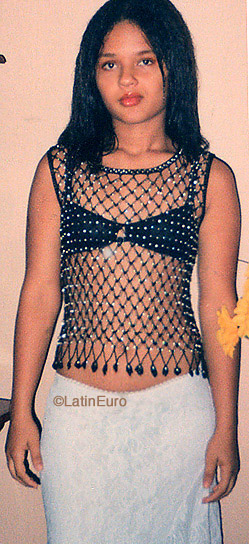 Date this athletic Brazil girl Elba from CATUJI B9748