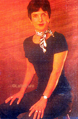 Date this pretty Brazil girl Elienai from PAULISTA B9762