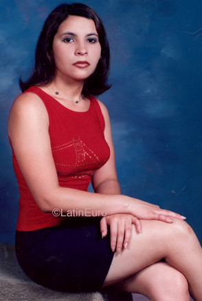 Date this exotic Honduras girl Karen from San Pedro Sula N3777