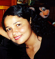 Date this stunning Brazil girl Rose from  B9789