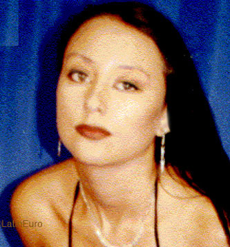 Date this cute Brazil girl Fabi from CURITIBA B9649