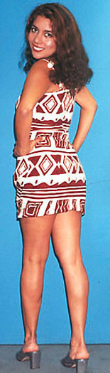 Date this happy Peru girl Karina from Lima N3771