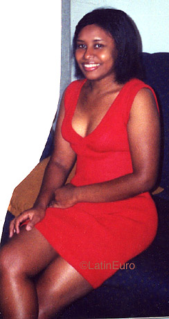 Date this hot Brazil girl Lucleida from SOROCABA B9694