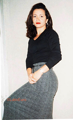 Date this sensual Brazil girl ElaineCristina from SAO PAULO B9619