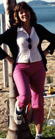 Date this young Brazil girl Maria from  B9481