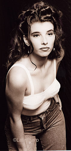 Date this charming Brazil girl Adriana from SAO PAULO B9431