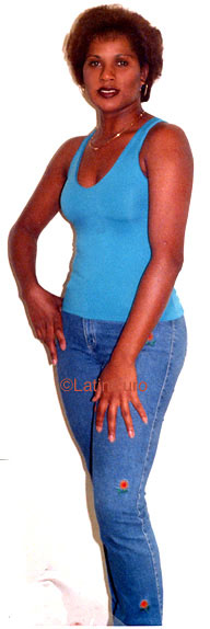 Date this happy Brazil girl Denise from DUQUE DE CAXIAS B9424