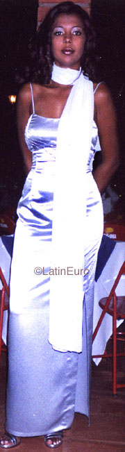 Date this young Brazil girl Denise from CUIABA B9418