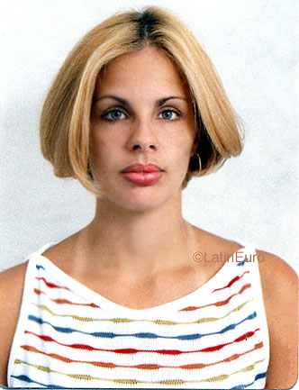 Date this attractive Brazil girl Luciana from PLANALTO B9366