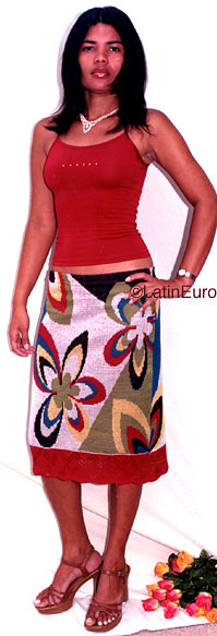 Date this nice looking Brazil girl Maria from VARZEA B9388