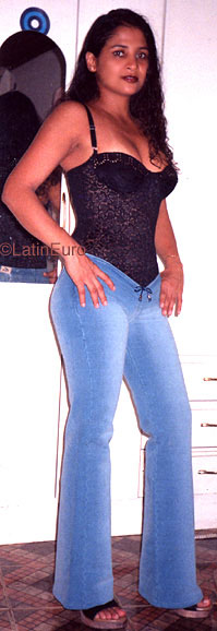 Date this foxy Brazil girl Sonia from MANAUS B9346