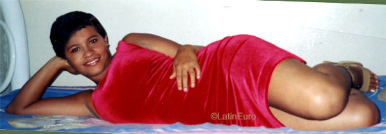 Date this funny Brazil girl Elizangela from CONTAGEM B9026