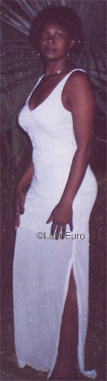 Date this voluptuous Brazil girl Mana from SANTOS B9048