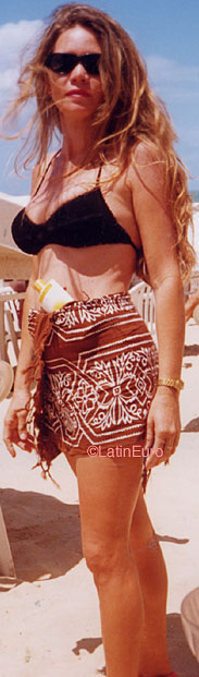 Date this tall Brazil girl Valeria from FORTALEZA B9081