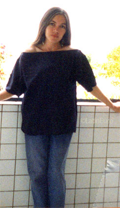 Date this attractive Brazil girl Wellia from JOAO PESSOA B8810