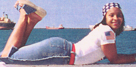 Date this charming Honduras girl Kathia from  N3988