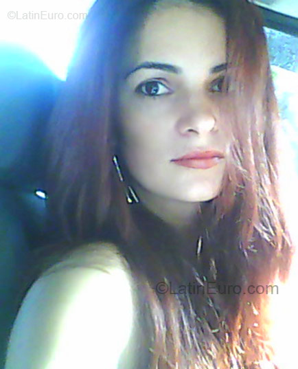 Date this young Brazil girl Erika from Sao Paulo BR39
