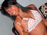 Date this happy Brazil girl Nayanne from Maceio BR73