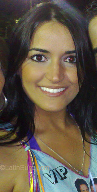 Date this sultry Brazil girl Say from Divinopolis BR122