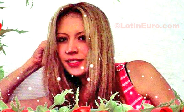 Date this cute Colombia girl Alexandra from Medellin CO101