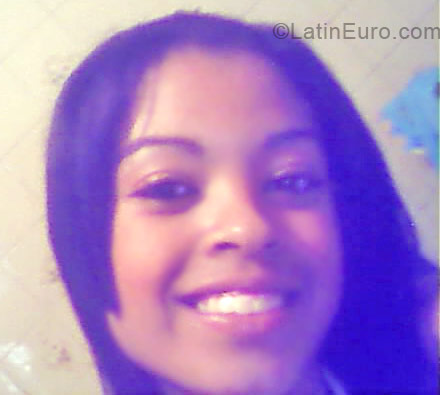 Date this sultry Brazil girl Karolina from Sao Paulo BR153