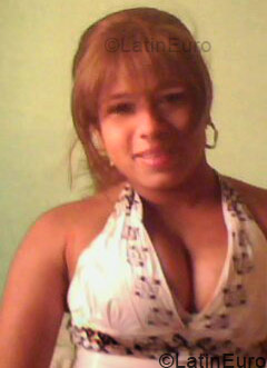 Date this cute Colombia girl Angelica from Santa Marta CO122