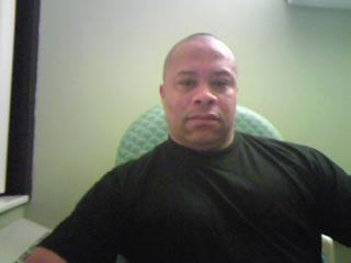 Date this hard body United States man Lamont from Decatur US122