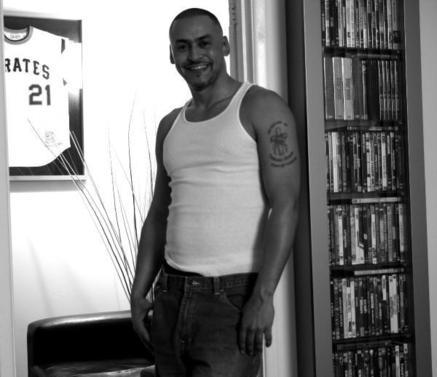 Date this gorgeous United States man Abdiel from Arlington US184