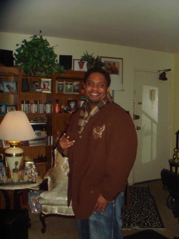 Date this happy United States man HAZELIES from Washington DC DO170