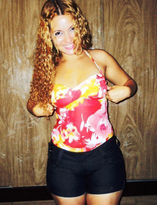 Date this hot Brazil girl ANA CRISTINA from Aracaju IT3