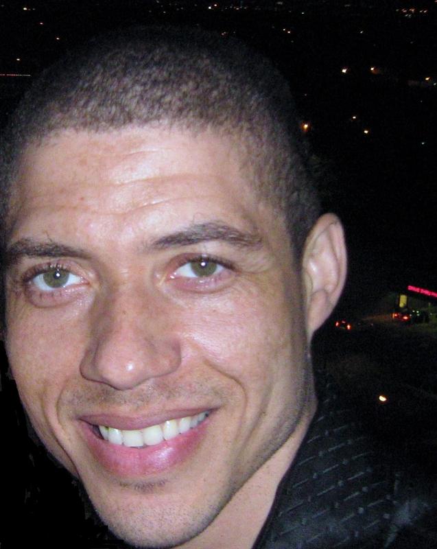 Date this good-looking United States man Benito from Seattle US373