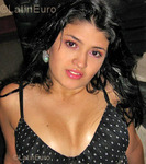 attractive Colombia girl Sara from Medellin CO225